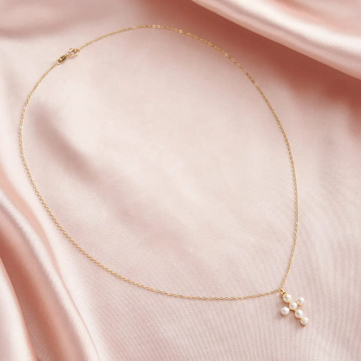 Colier Cruce de Perle -  placat cu aur de 18k