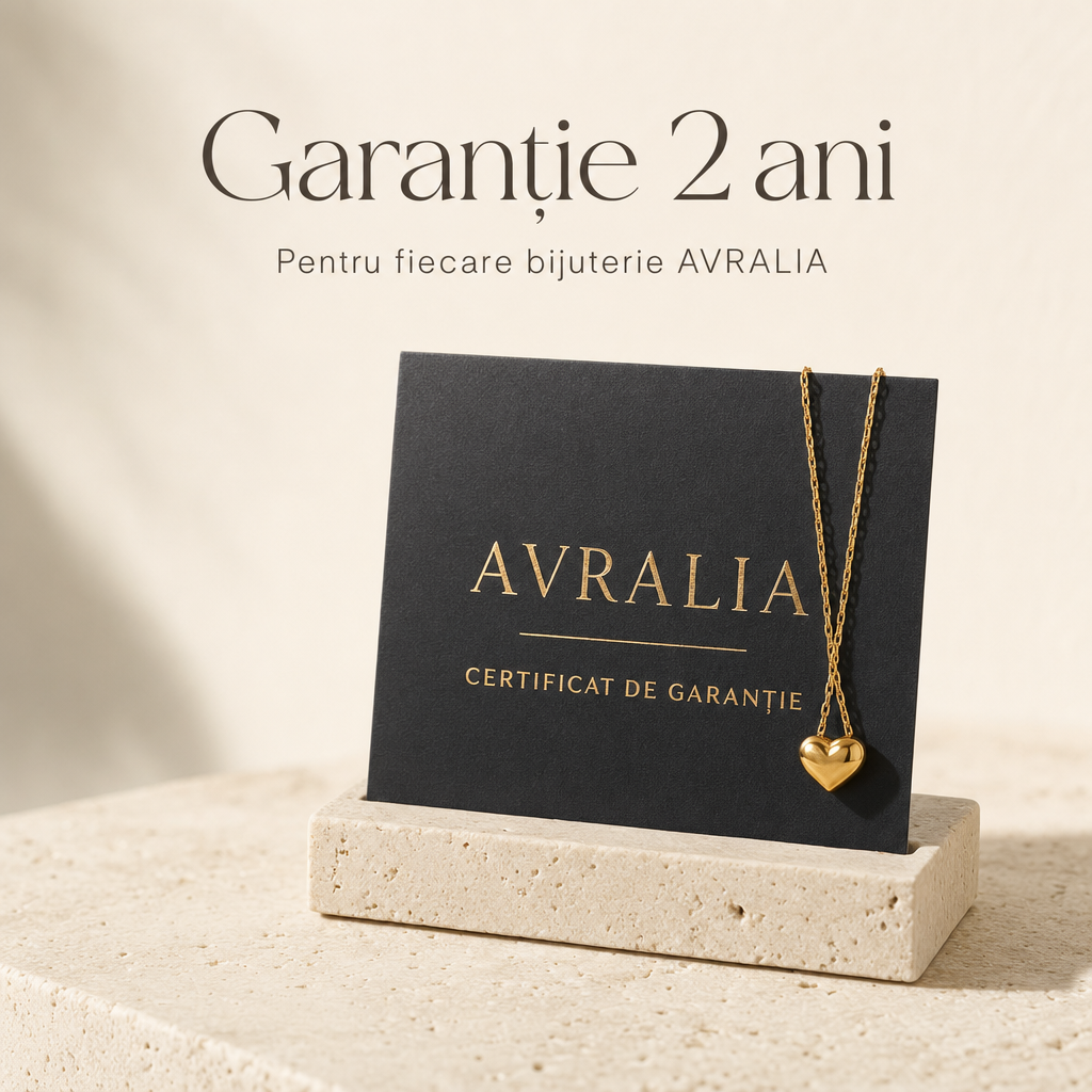 Cadou Iubită - Lănțișor cu inimă placat cu aur 18K AVRALIA